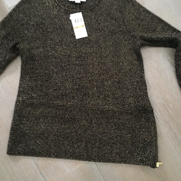 MK Sweater - Picture 7 of 7